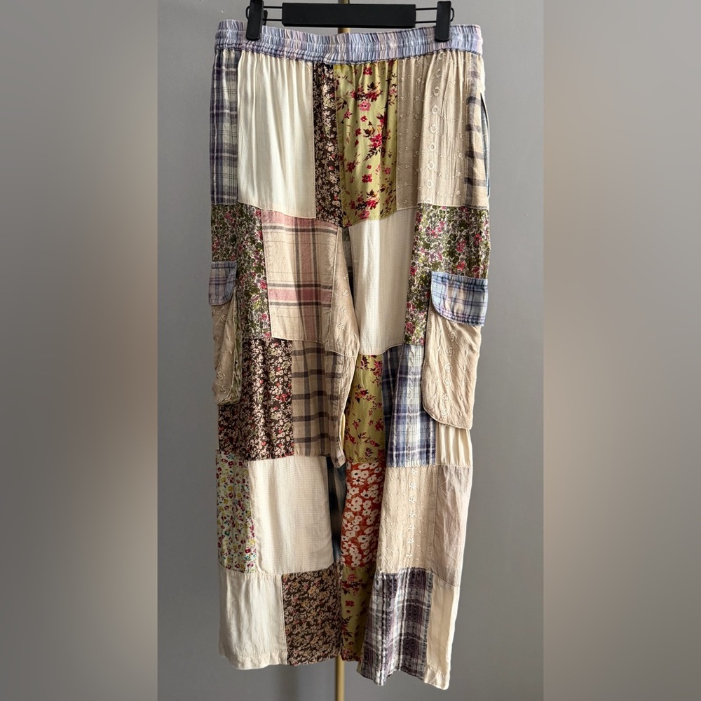 Young Threads Bohemian Floral Patchwork Cargo Poc… - image 2